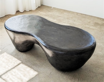 Coffee table in Moroccan Tadelakt  - black - contemporary - low table - stone table - Los Angeles