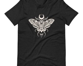Moth Shirt | Witchy Woman Cottagecore T-Shirt | Insect Shirt | Tattoo Shirt | Moth Tees