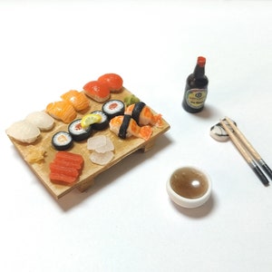 maki sushi rouleau japonais menu oriental au restaurant, gros plan