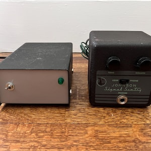 Vintage Johnson Signal Sentry plus homebrew Power Supply.