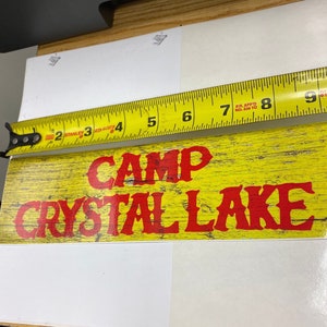 Calcomanía para parachoques de 9" Camp Crystal Lake Sign Friday the 13th Jason Voorhees