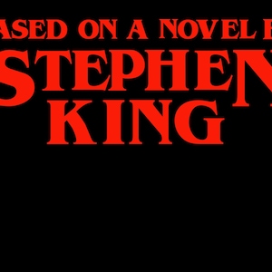 Baseado no romance de Stephen King 2 designs de fontes Formatos PNG e SVG