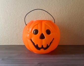 Vintage Halloween Pumpkin Pail, Jack O Lantern, Candy Bucket w Handle, Trick or Treat 1960s, Mid Century Holiday, General Foam Plastics