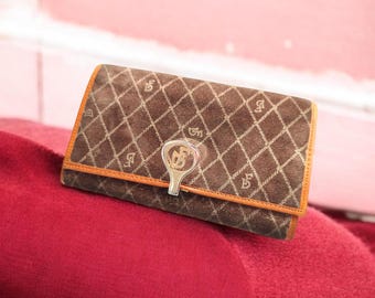 VERSACE Vintage Keychain Greek Key Holder Wallet Leather Gianni