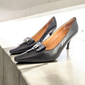 CHARLES JOURDAN Black Leather Pumps Pointed Toe Mid Heels 90&#39;s 00&#39;s Y2k Vintage Designer Pumps Made In France Eu37-37.5/Us6.5-7/Uk4-4.5