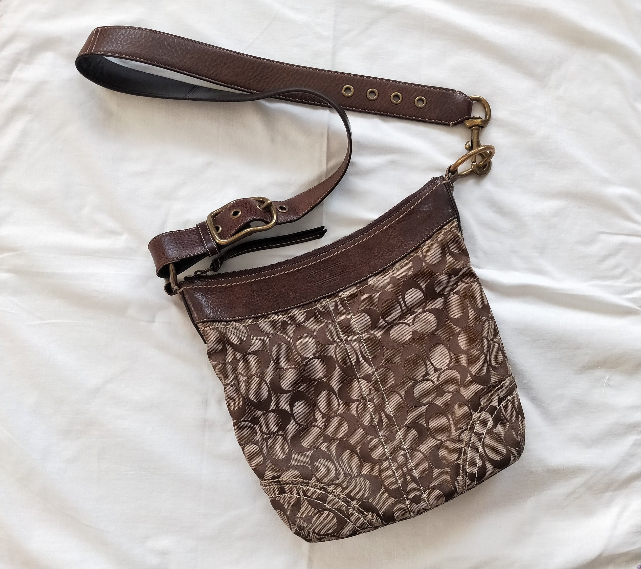 Vintage Coach Brown/beige Monogram Crossbody Bag Authentic - Etsy Vintage Coach Brown/beige Monogram Crossbody Bag Authentic - Etsy