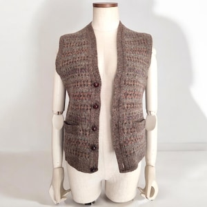 BURBERRYS 90&#39;s Vintage Pure New Wool Vest, Button Up Sleeveless Chunky Vest With Pocket Made In Scotland Sweater/Cardigan/Waistcoat/Tank S-M