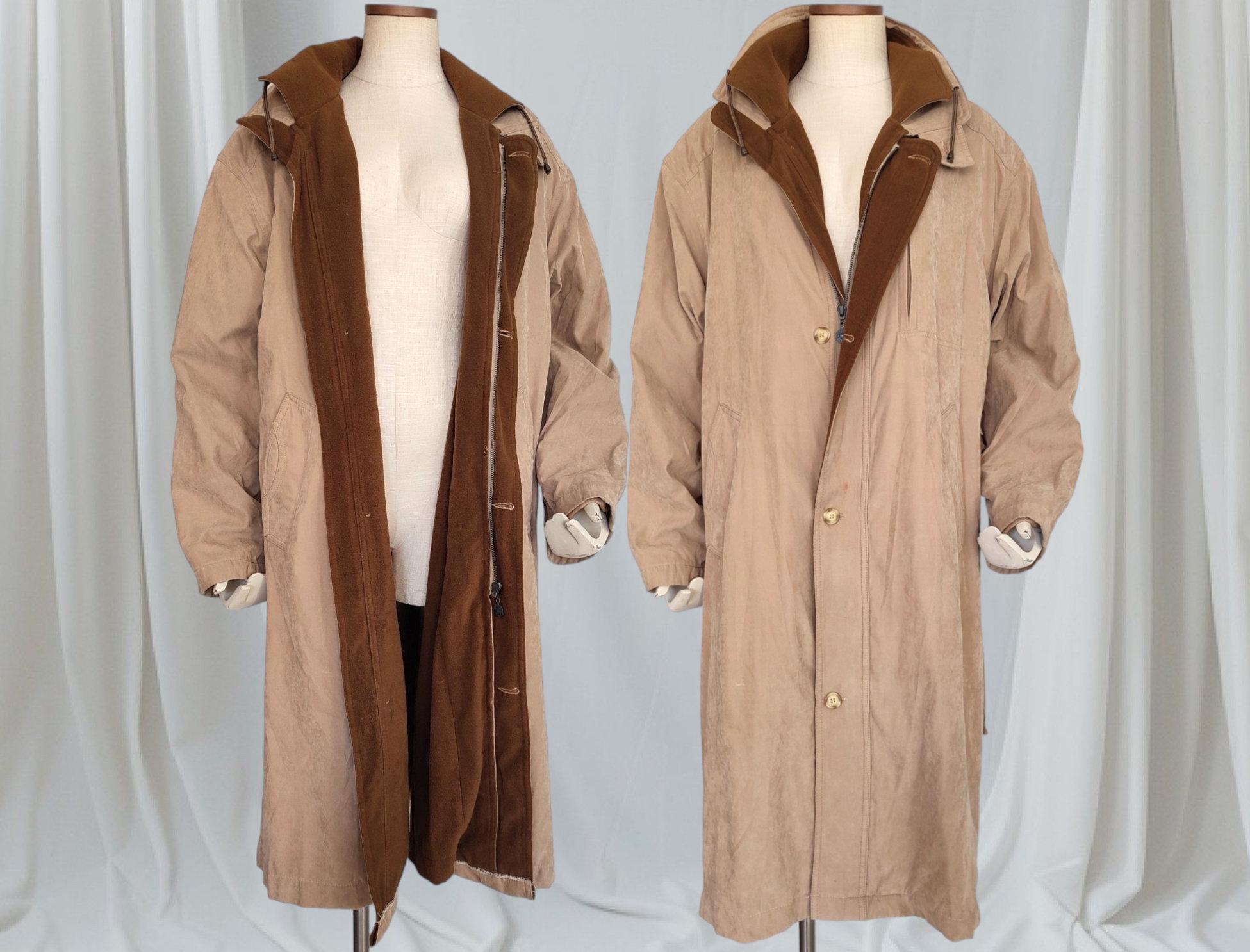 80's 90's Vintage Long Oversized Men's Trenchcoat With 80's 90's Vintage Long Oversized Men's Trenchcoat With
