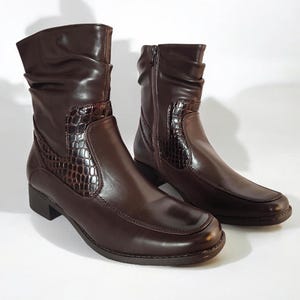Brown Faux Leather Square Toe Ankle Boots, Crocodile Detaile Wrinkled Boots, Mod 90s Retro Boots, Vintage Boots, Eu41/Us10