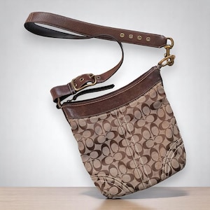 COACH Vintage Monogram Crossbody Bag In Brown/Beige Authentic Coach Canvas&Leather Classic Signature Logo Purse, 90&#39;s 00&#39;s Y2k Designer Bag