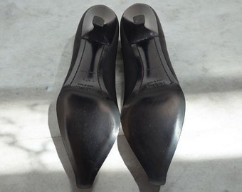 PRADA パンプス 371/2 ブラック 楽天市場】prada(プラダ) パンプス 37 1／2の通販