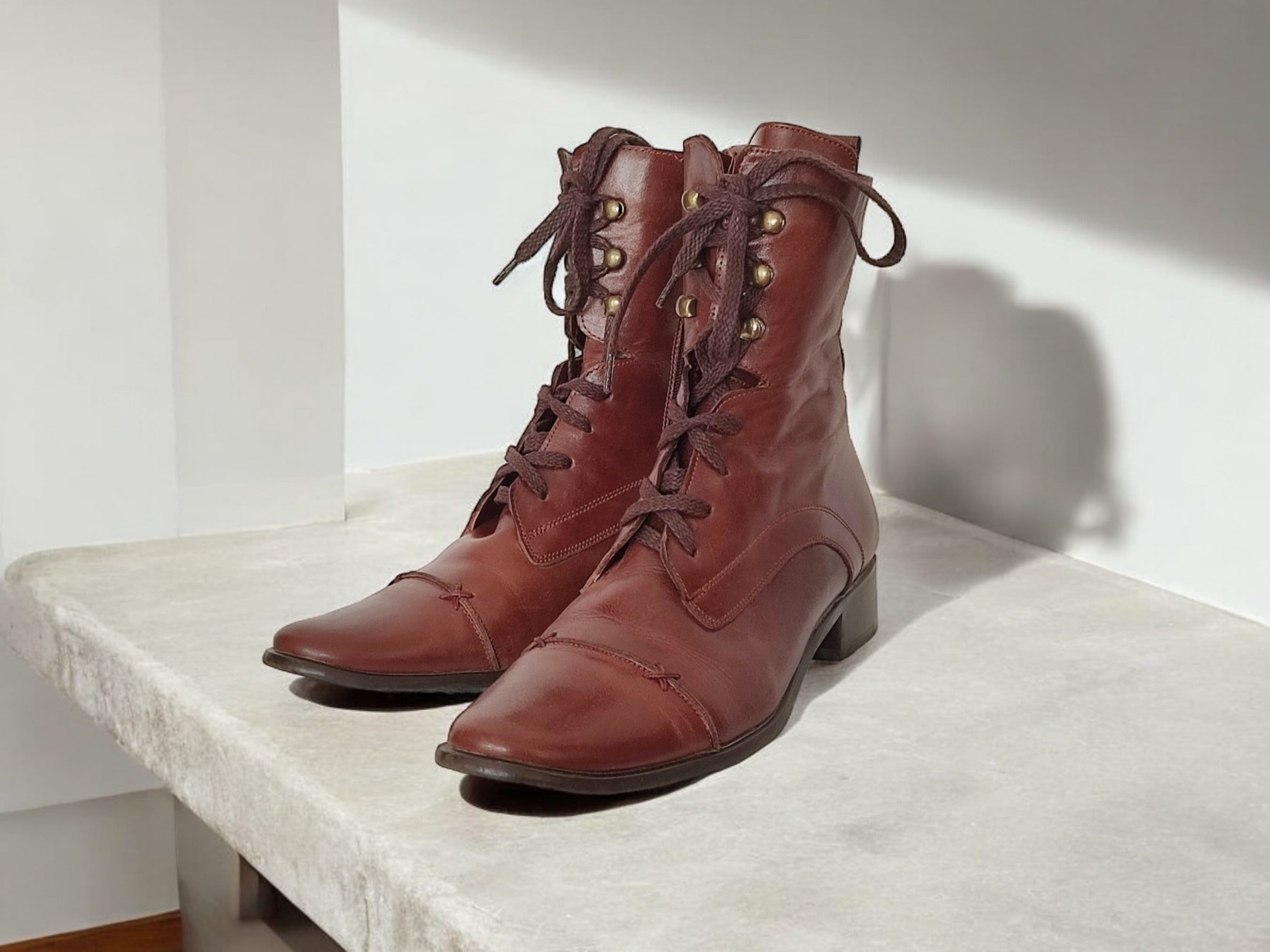 90s Vintage Brown Leather Lace-up Ankle Flat Boots, Special Cuir