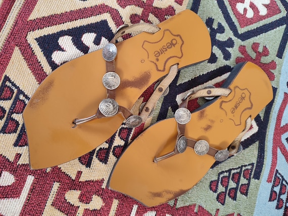 90's Y2k Vintage Flip Flops Leather Slippers With… - image 10