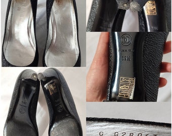 CHANEL Black Patent Leather Classic CC Logo Pumps Authentic