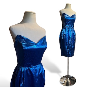 Strapless Metallic Blue Bombshell Dress Moda International Sweetheart Neckline Knee Length S/M