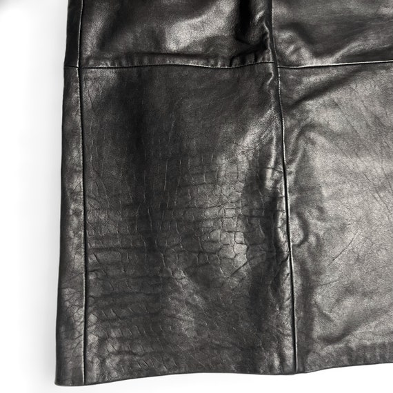 Knee Length Skirt in Super Soft Black Leather • 1… - image 6