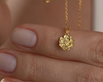 14K Gold Flower Necklace, Birth Flower Necklace, Month Flower Necklace, Mother's Day Gift, Personalized Month Flower Gift for Christmas