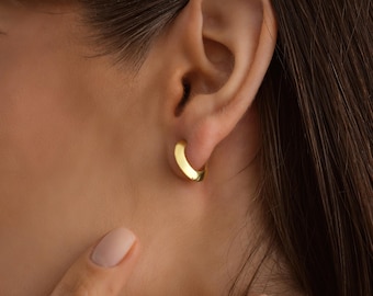 14K Gold Huggie Hoop Earrings: Dainty Minimalist Jewelry