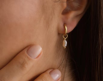 Gold Pearl Earrings, Fresh Water Pearl Earrings, Hoop Pearl Earrings, Bridesmaid Gifts , Anniversary Gift, Gift for Her, Custom Earrings