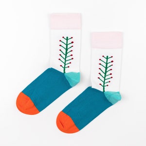 Flower socks, Floral socks, Socks for mom, Botanical socks, Mother&#39;s day gift, Gift for gardener, Gift for mom, Minimal socks, Casual socks