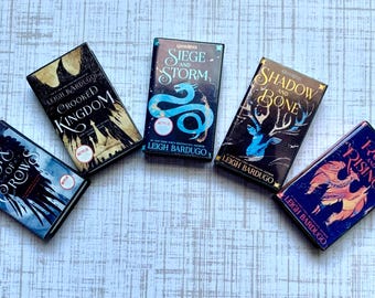 3D Printed Miniature Books: Six of Crows & Shadow and Bone - Fantasy books, TBR books, book club gift, booktok,