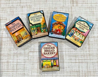 3D Printed Miniature Books: Dream Harbor Series - Book Lover Gift, Mini bookcases