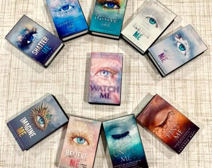 Shatter Me Series by Tahereh Mafe, 11 Miniature Books, Shatter Me ...
