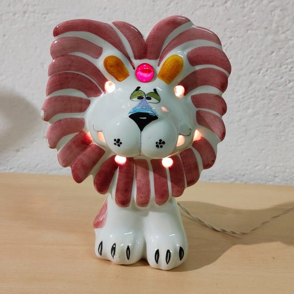 Lion-Shaped Ceramic Lamp - Italian Craftsmanship