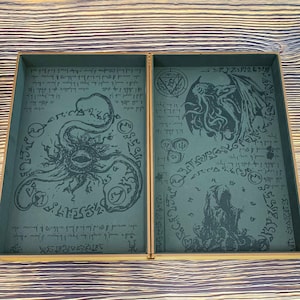Lovecraft Horror Themed Dice Trays