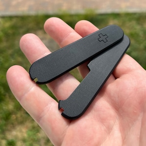 Victorinox 91mm/91mm plus G10 Scales Black