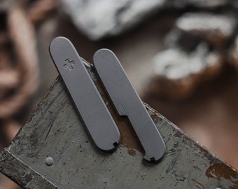 Victorinox Titanium scales 91mm