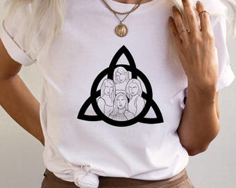 Charmed | Power of Four-T-shirt met ronde hals | Prue Piper, Phoebe Paige Halliwell Witch Sisters, minimalistische stijl, Unisex-fit T-shirt Sketch Art