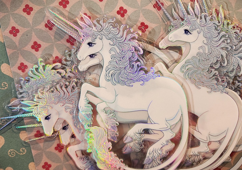 Den sista enhörningen genomskinlig holografisk vinylklistermärke bild 2