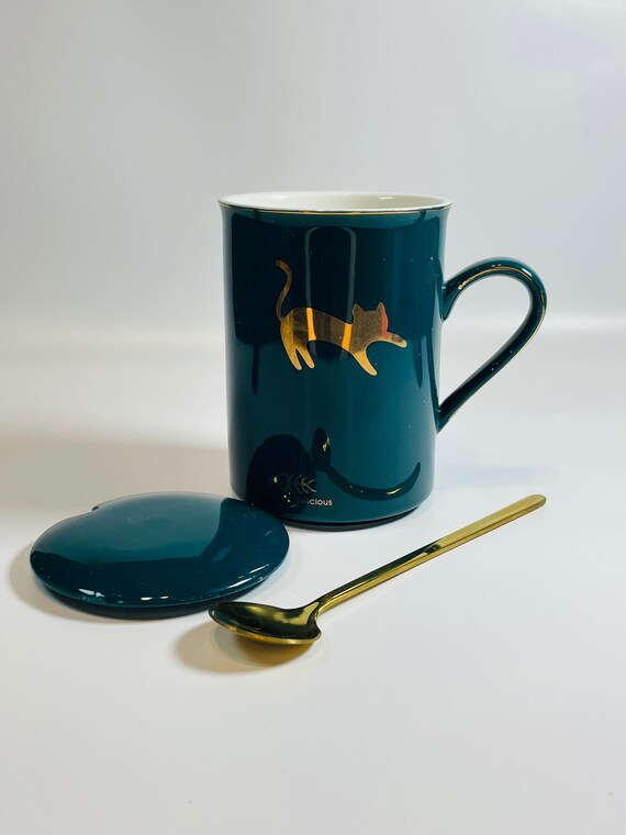 Luxury modern ceramic tea or coffee mug, Nordic and elegant cat mug with spoon and lid, Cat Lovers, Cat Mom Gift