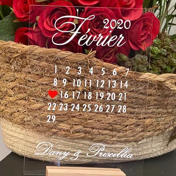 Calendrier plexi saint Valentin | décoration mariage | marque place | baptême