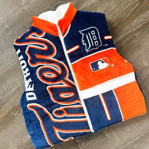 Puffer Vest, Sports Puffer Vest, Detroit Vest, Upcycled Vest, women’s best,  Michigan vest, Baseball vest, tigers