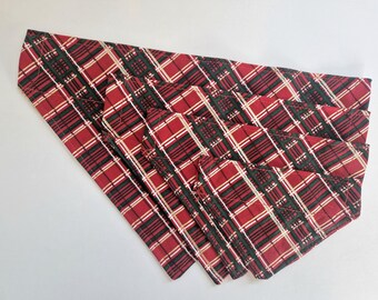 Tartan Dog Christmas Bandana, Slide On Collar, traditional Festive red green and gold check Holiday Print, Pet neckerchief, outfit