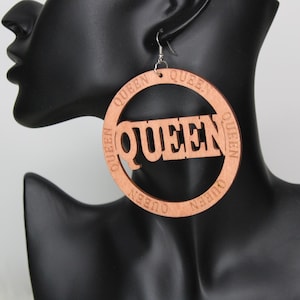 Queen earrings, rasta earrings, wood Earrings, wooden Earrings, african Earrings, queen word engraved earrings, africa Earrings, reggae