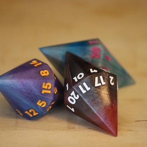Pointy D20 Singles | D&D | Dungeons and Dragons | TTRPG | Variety of Colours