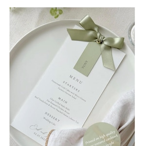 Saliegroen lint trouwmenu, gepersonaliseerde dinermenukaart, tuinhuwelijksmenu, 400 gsm karton