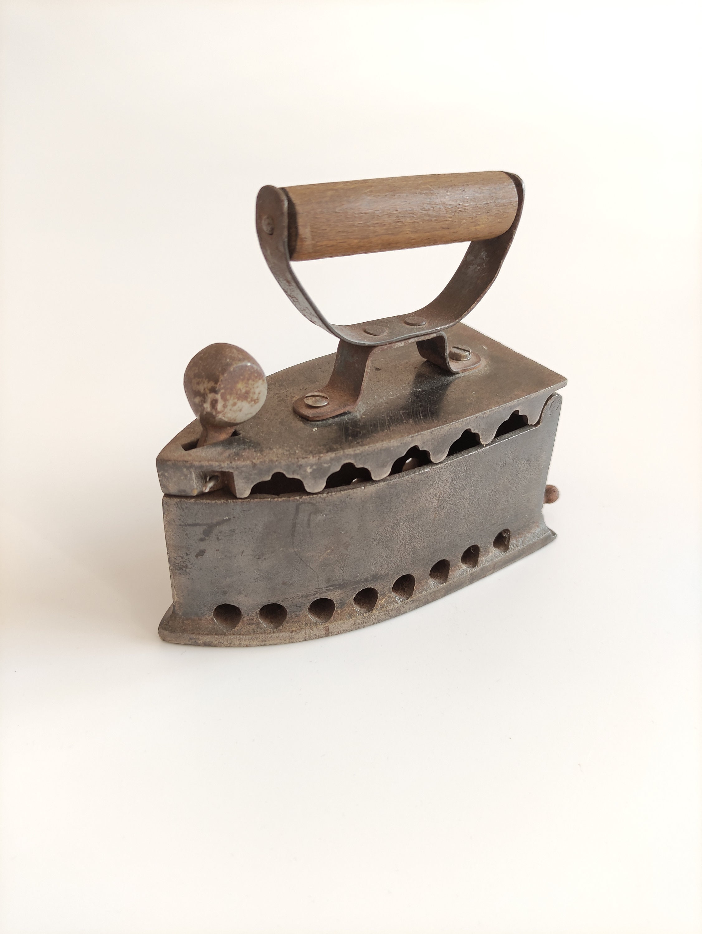 cast iron vintage インディアン Very Old Cast Iron Antique Charcoal Iron - Etsy