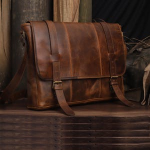 Trolley en cuir vintage Messenger Sac fait main en cuir pour ordinateur portable Sacoche de bureau Sac à bandoulière personnalisé pour homme Femme Cadeau de Noël
