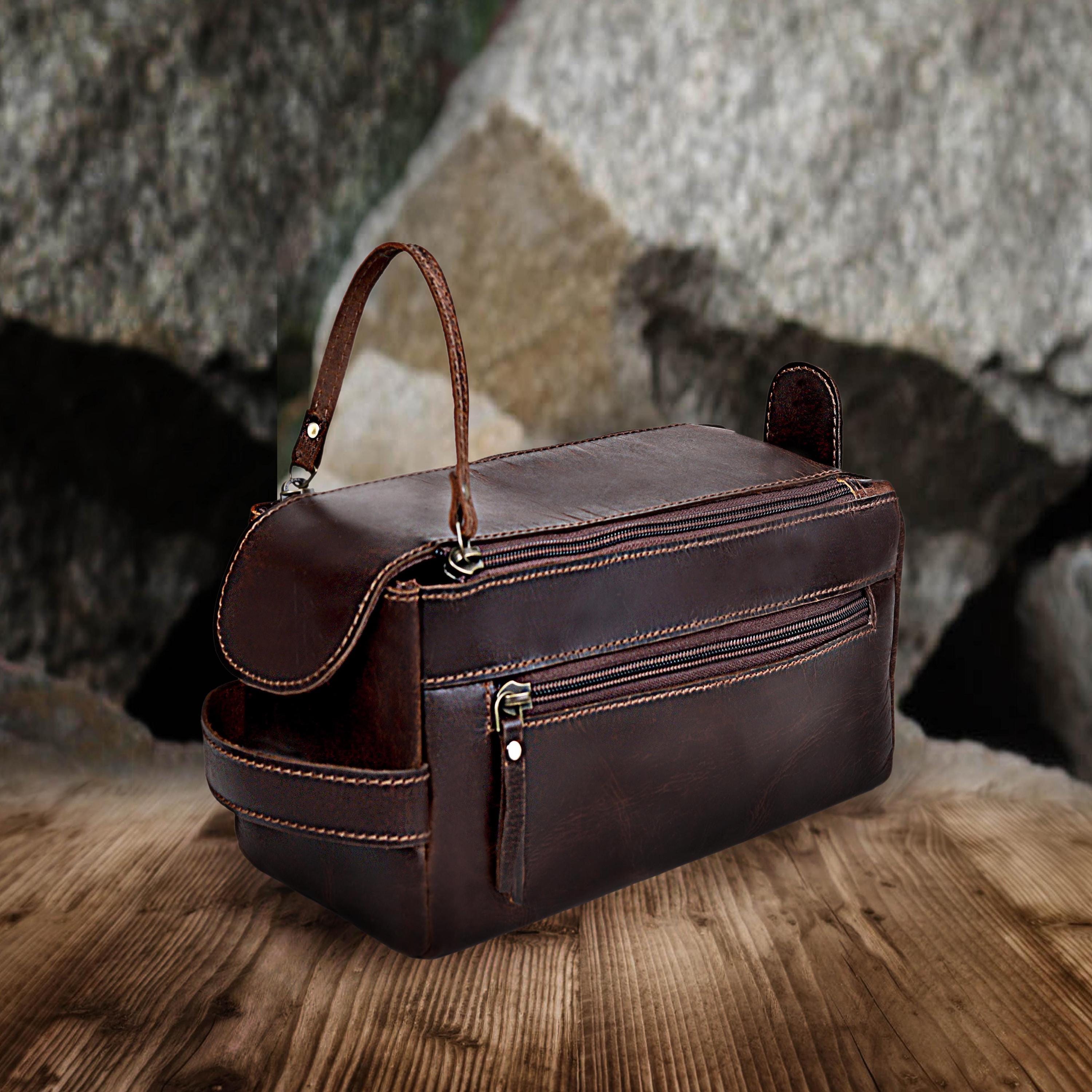 Personalized Leather Dopp Kit: Groomsmen Gift, Men's Toiletry Bag - Etsy  Israel, image size:3000x3000