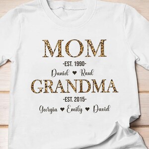 Personalized Mom Grandma Shirt With Kids Name, Custom Grandma Shirt, Mimi Shirt,Gigi Shirt, Gift For Grandma, Gift For Mom, Mother&#39;s Day Tee