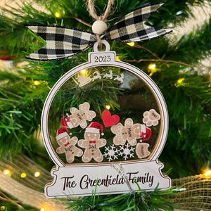 Cool Gingerbread with Christmas Family Ornament 2024, 4D Customized Cookie Ornament Gift for Christmas, Custom Family Ornament 2024