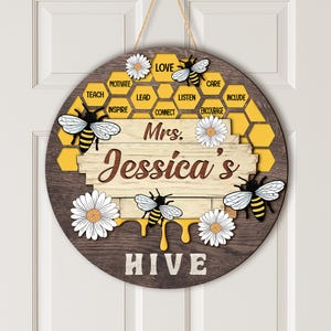 Custom Teacher Name Door Sign, Teacher Appreciation Gifts, Teacher Door Hanger, Bee Classroom Welcome Sign, Bee Hive Decor, Teacher&#39;s Day