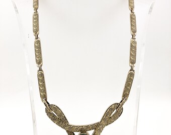 Antikes Collier aus 925er Silber Vergoldet mit 3.20 ct Grüner Saphir