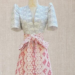Filipiniana brodé Barong Denim Robe Philippines Terno Maria Clara-Bleu Filipiniana brodé Barong Denim Robe Philippines Terno Maria Clara-Bleu