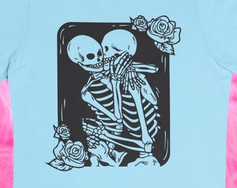 Pastel Goth Skelton Tshirt, Skeleton Love Tee, Goth Clothing, Cute Goth Shirt, Emo Clothes, Punk T shirt, Alternative Gothcore Gift