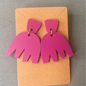 Tulip Earrings (Magenta)